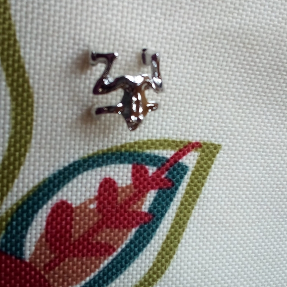 Frog ear cuff - Picture 3 of 5
